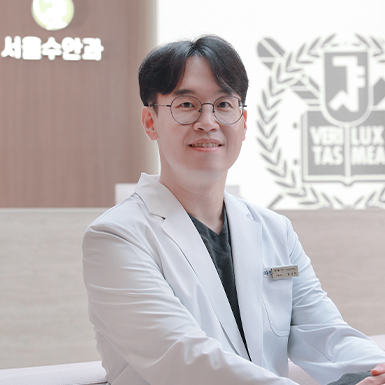황성하 의료진 이미지